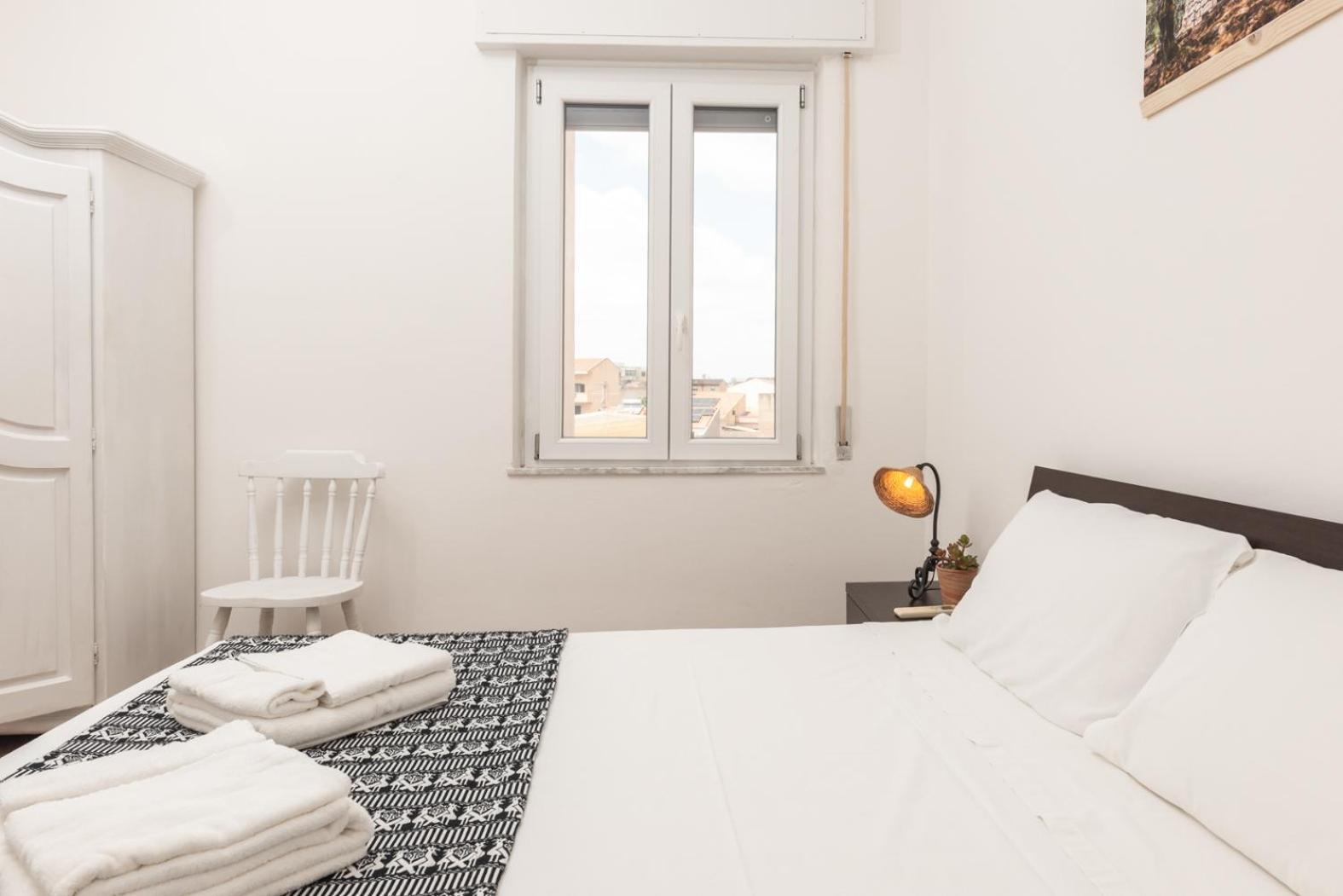 Domo Angioy Apartment Porto Torres Bagian luar foto